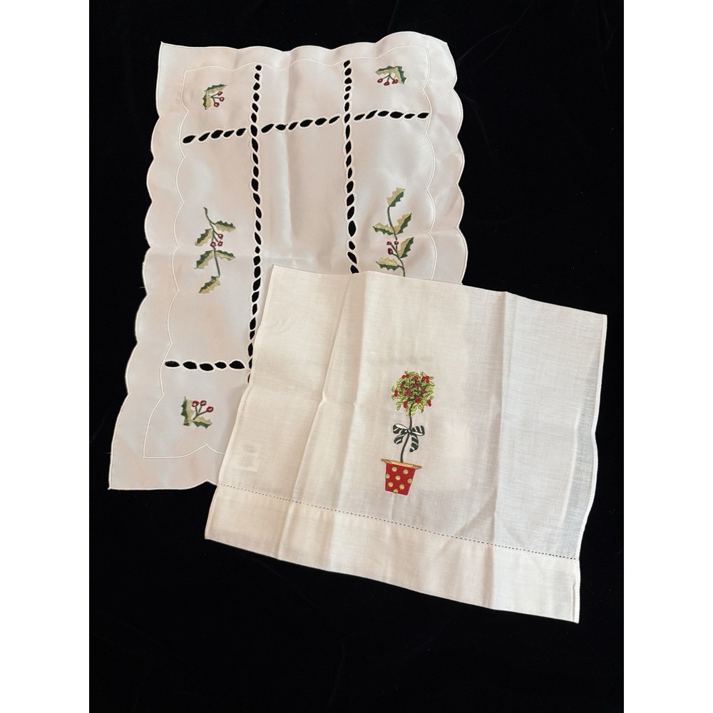 Lot of 2 NEW‎ Christmas Linens Towels Holly Topiary Embroidered Guest Tea Table